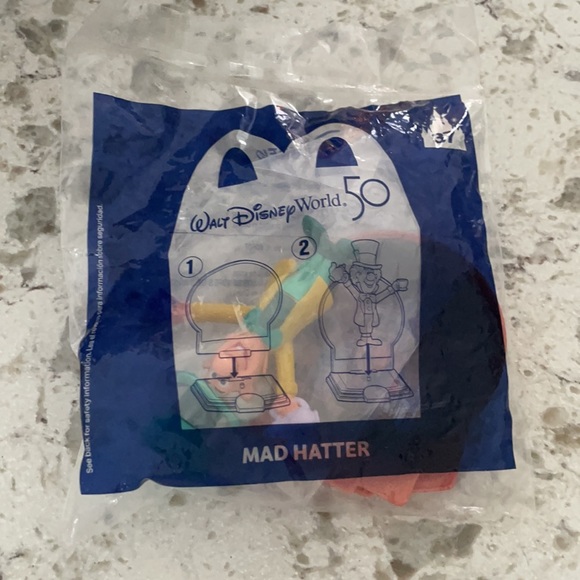 Disney 50th Anniversary Set - Picture 6 of 6